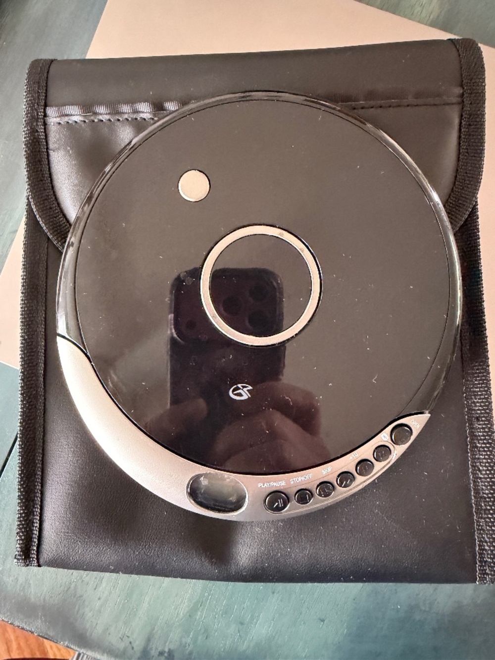 GPX PCB319B CD/MP3 Player with Bluetooth